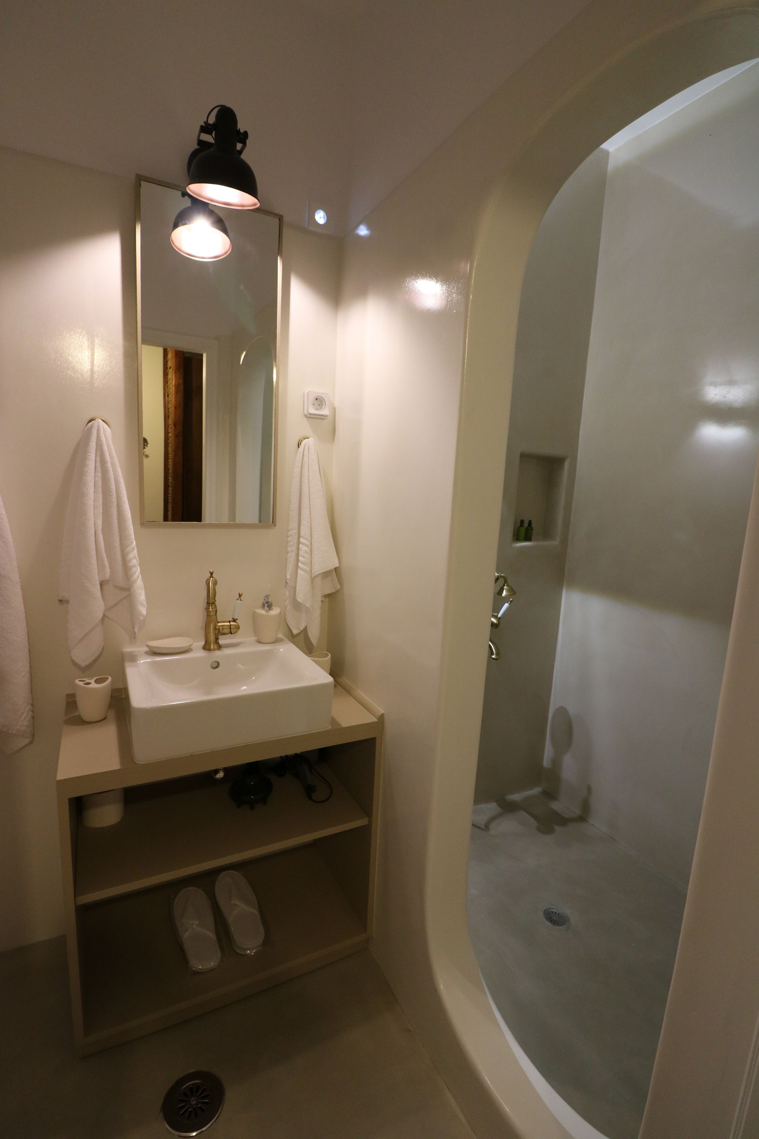 Foto - Avra Pahainas