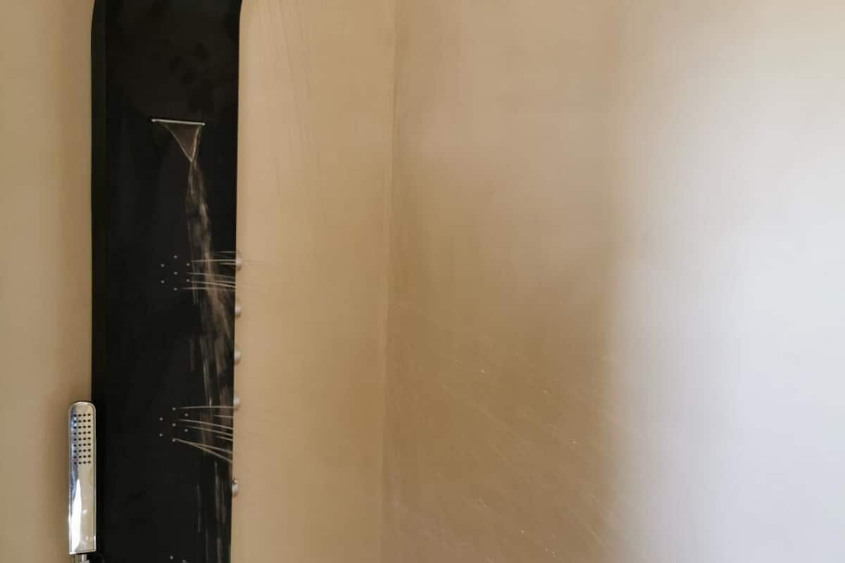 junior double room | bathroom | shower, rainfall showerhead, free toiletries, hair dryer