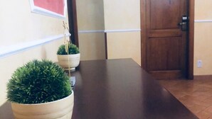 Massage - Renesance Krasna Kralovna (Karlovy Vary)
