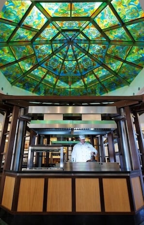 Bar (on property) - Emerald Beach Resort & SPA (Ravda)