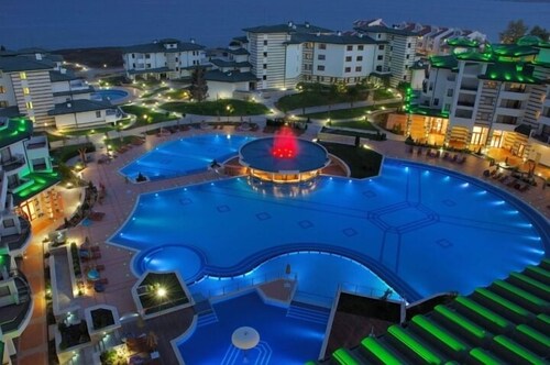 Emerald Beach Resort & SPA