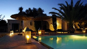 Outdoor pool, pool umbrellas, pool loungers