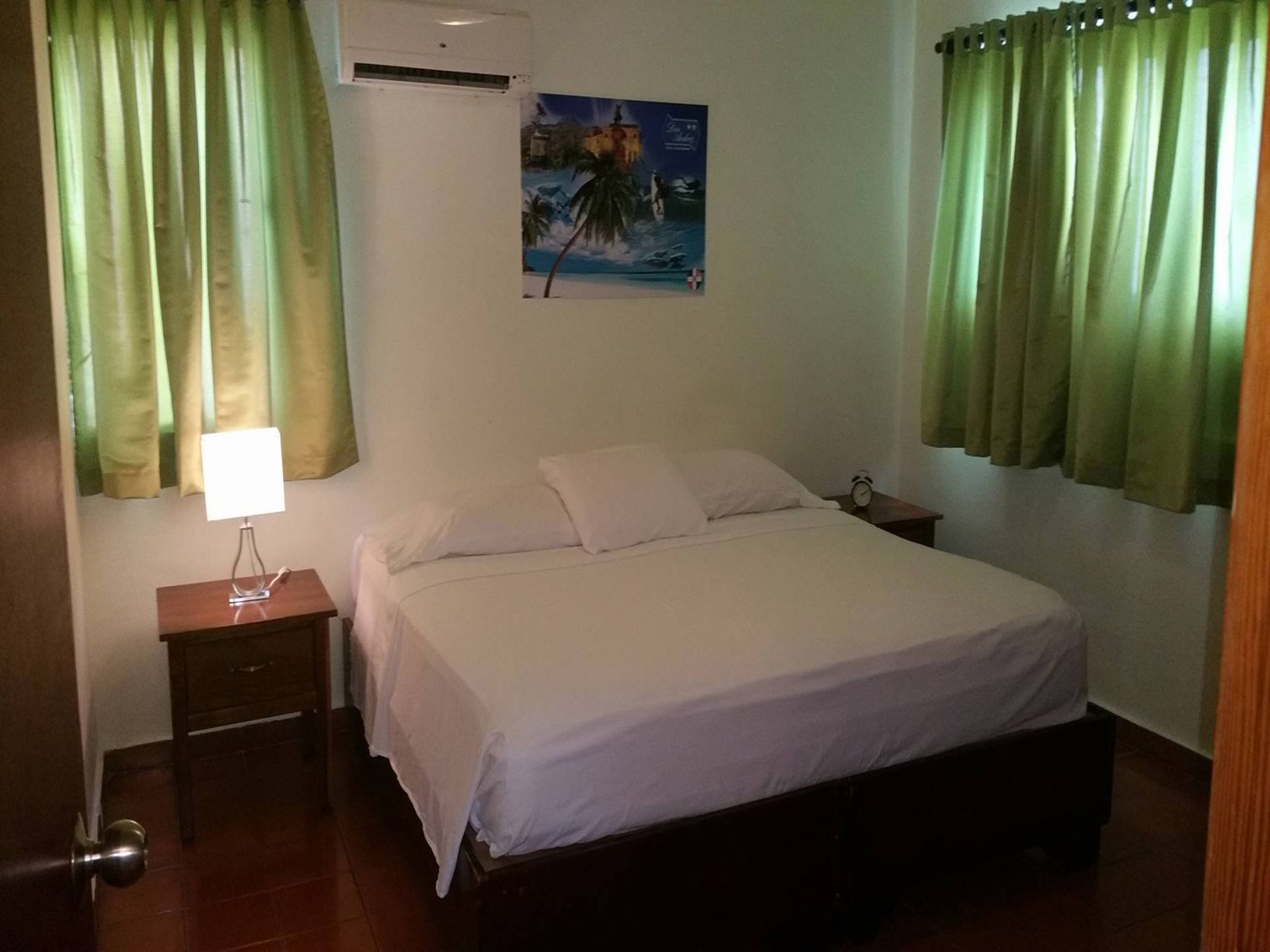 in-room safe, free wifi, bed sheets