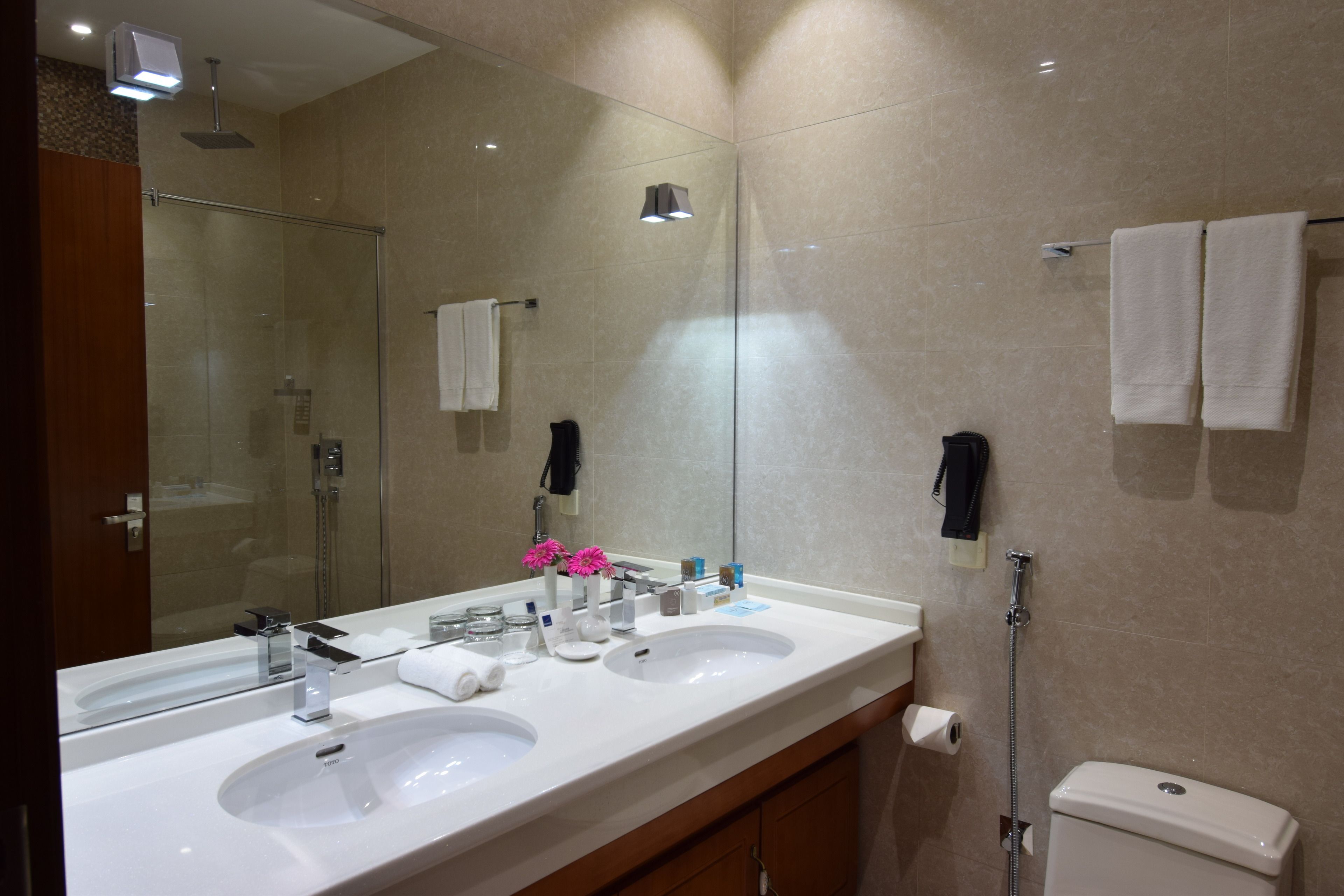 Photo - Novotel Suites Riyadh Center