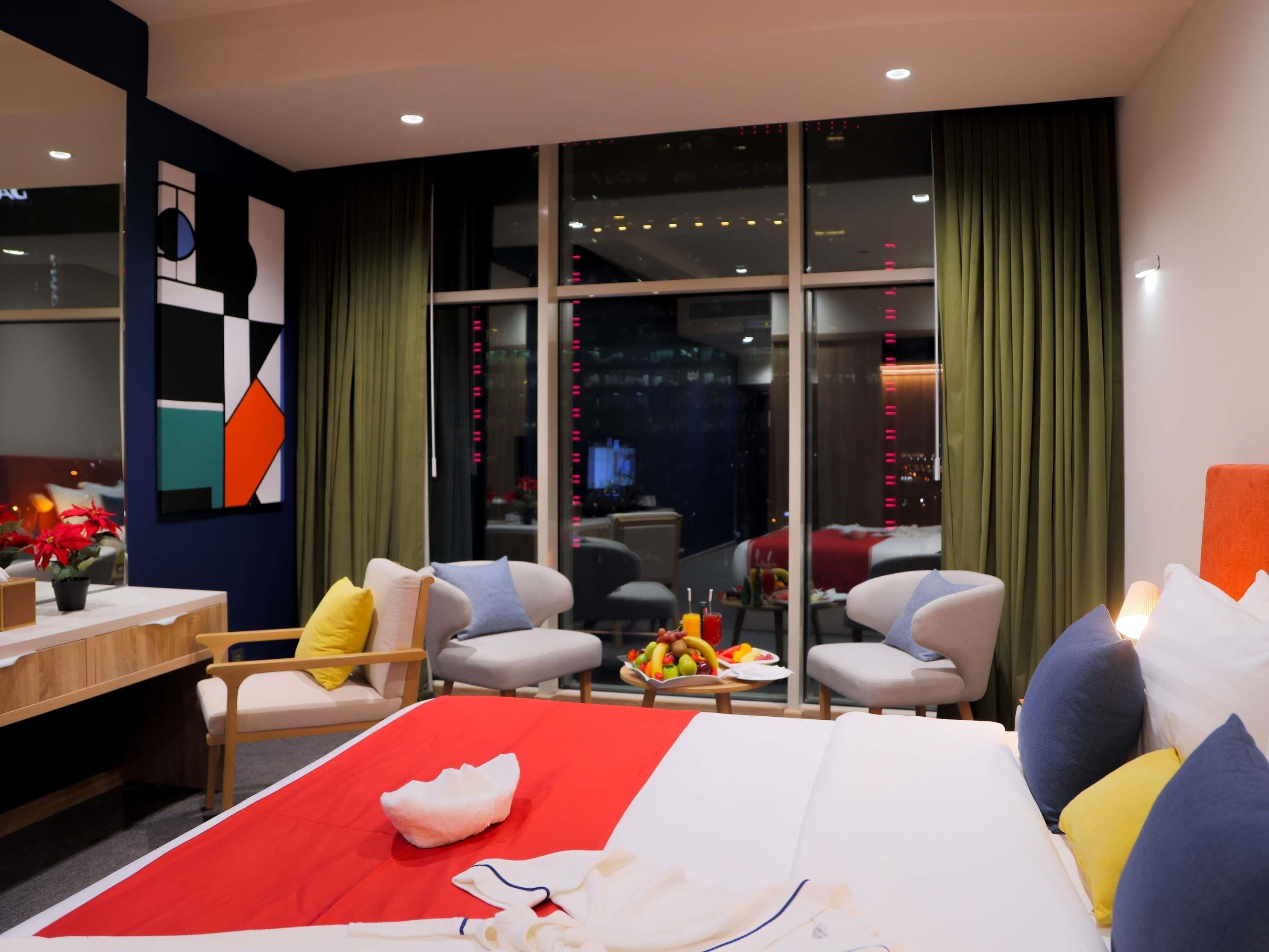 1 habitación, minibar, caja de seguridad en la habitación y escritorio 