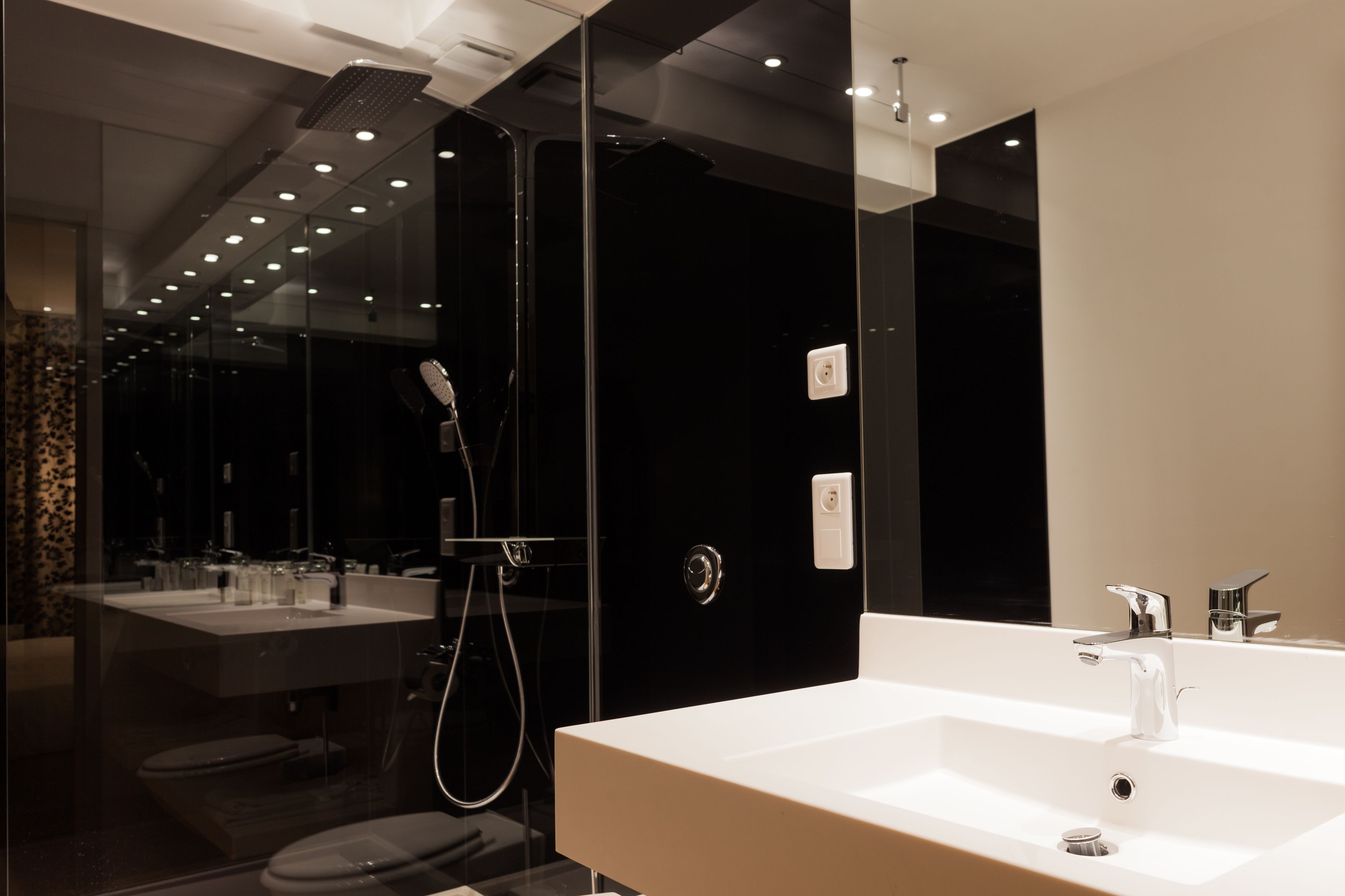 Foto - HÔTEL C SUITES chambres spacieuses