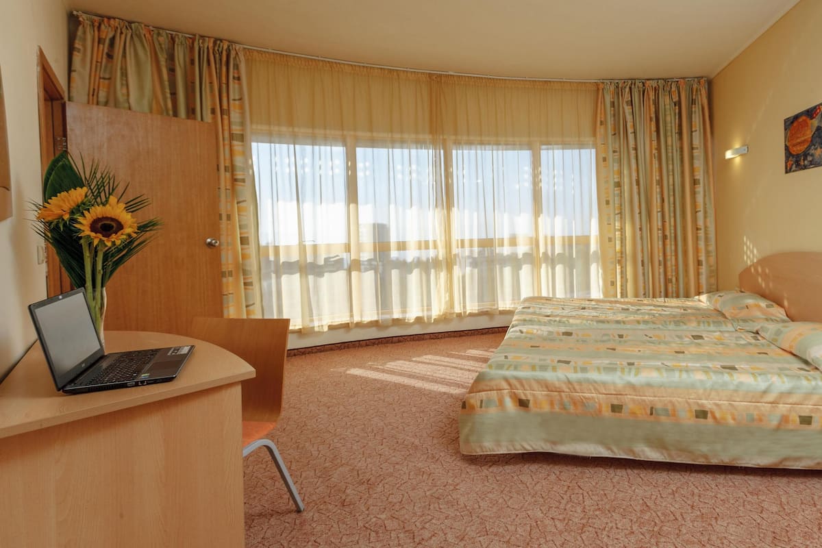 In-room safe, desk