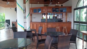 Bar (on property) - Villa Sanfoka (Ejisu)