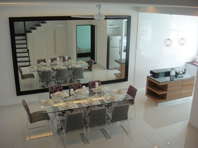 Shamrock Beach Villas Penang Seaview