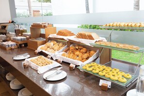 Daily buffet breakfast for a fee - Casa Andina Premium Piura (Piura)