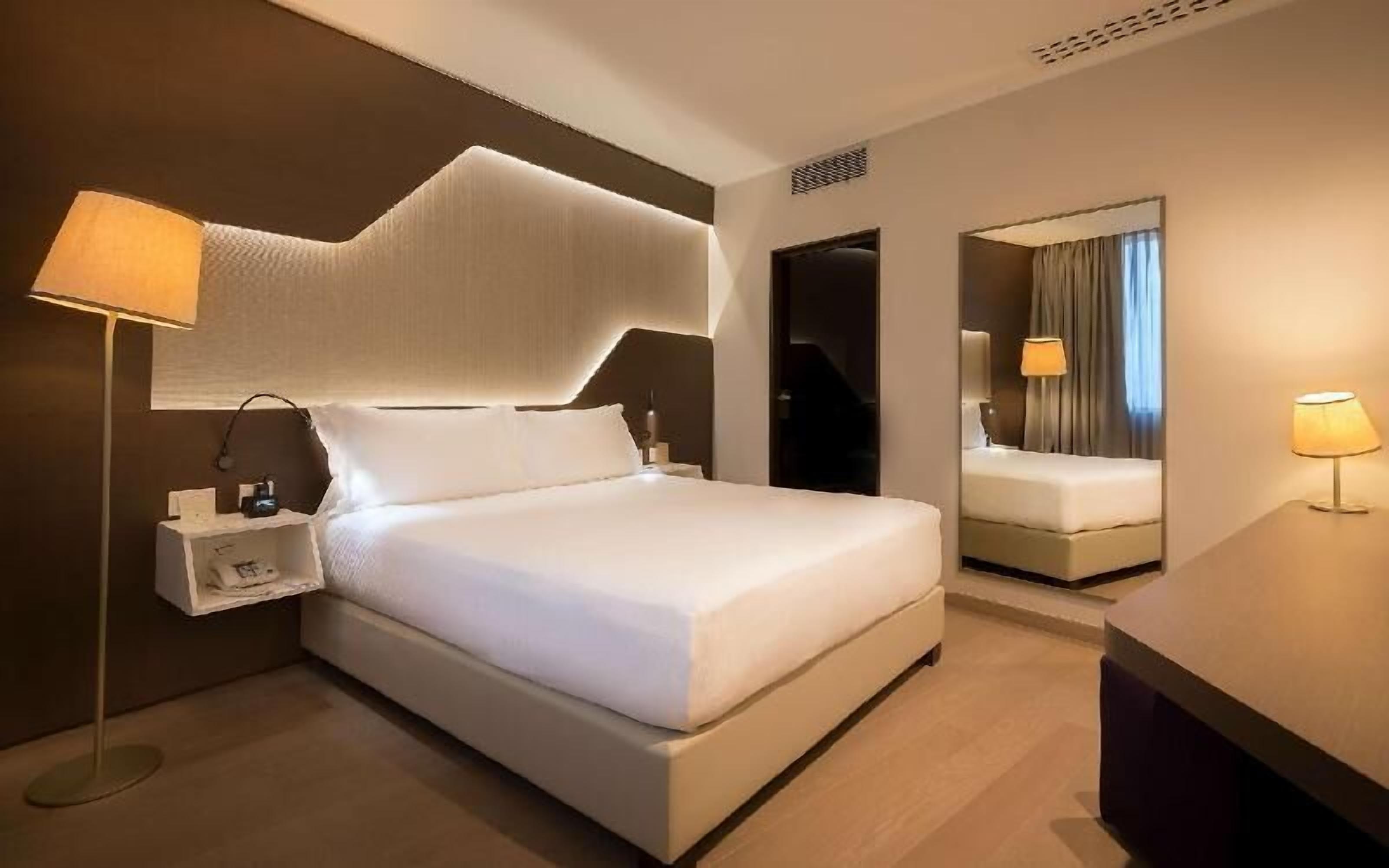In-room safe, desk, soundproofing, free cots/infant beds