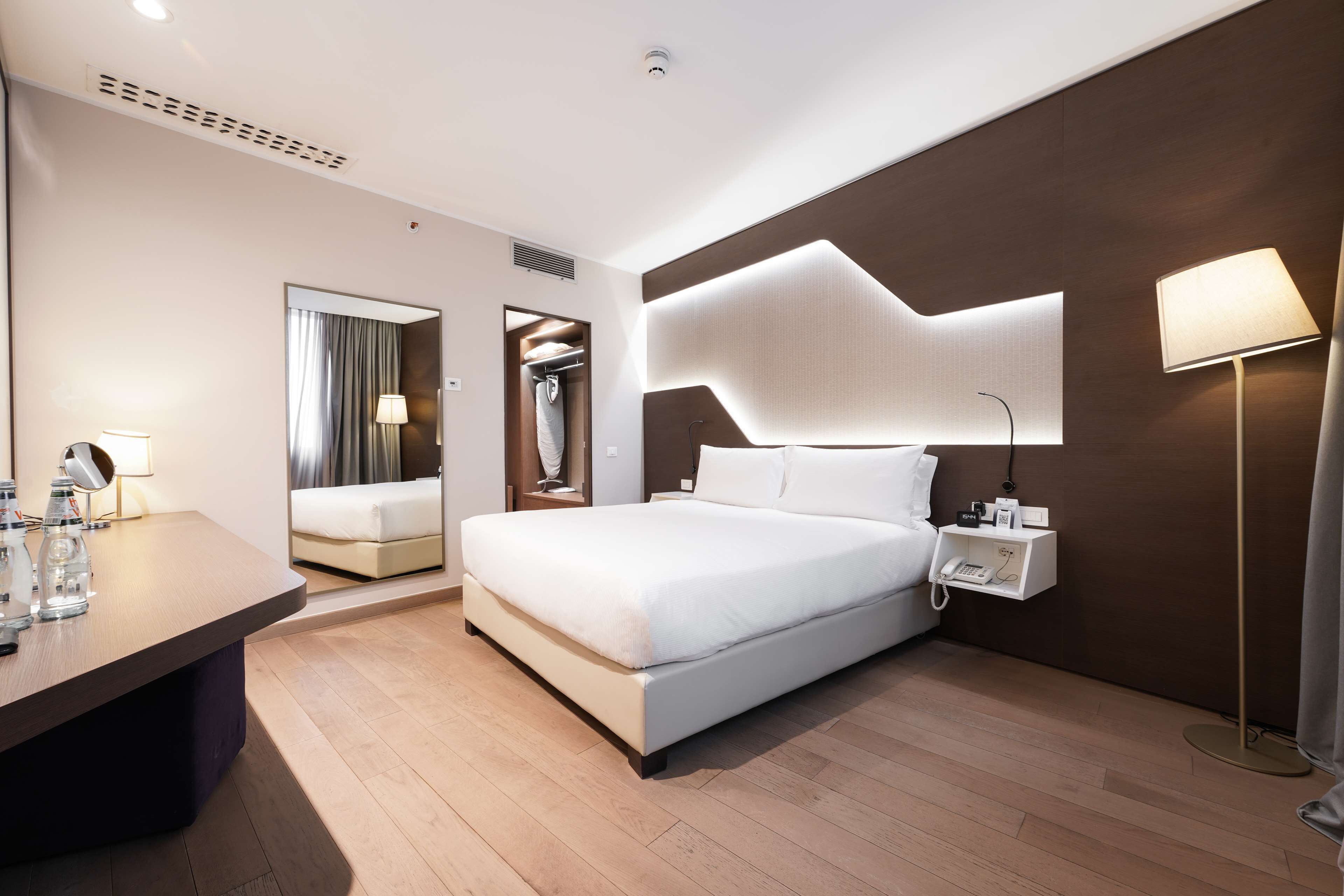 Photo - DoubleTree by Hilton Yerevan City Centre