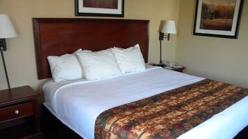 Pillow-top beds, desk, free cots/infant beds, free rollaway beds