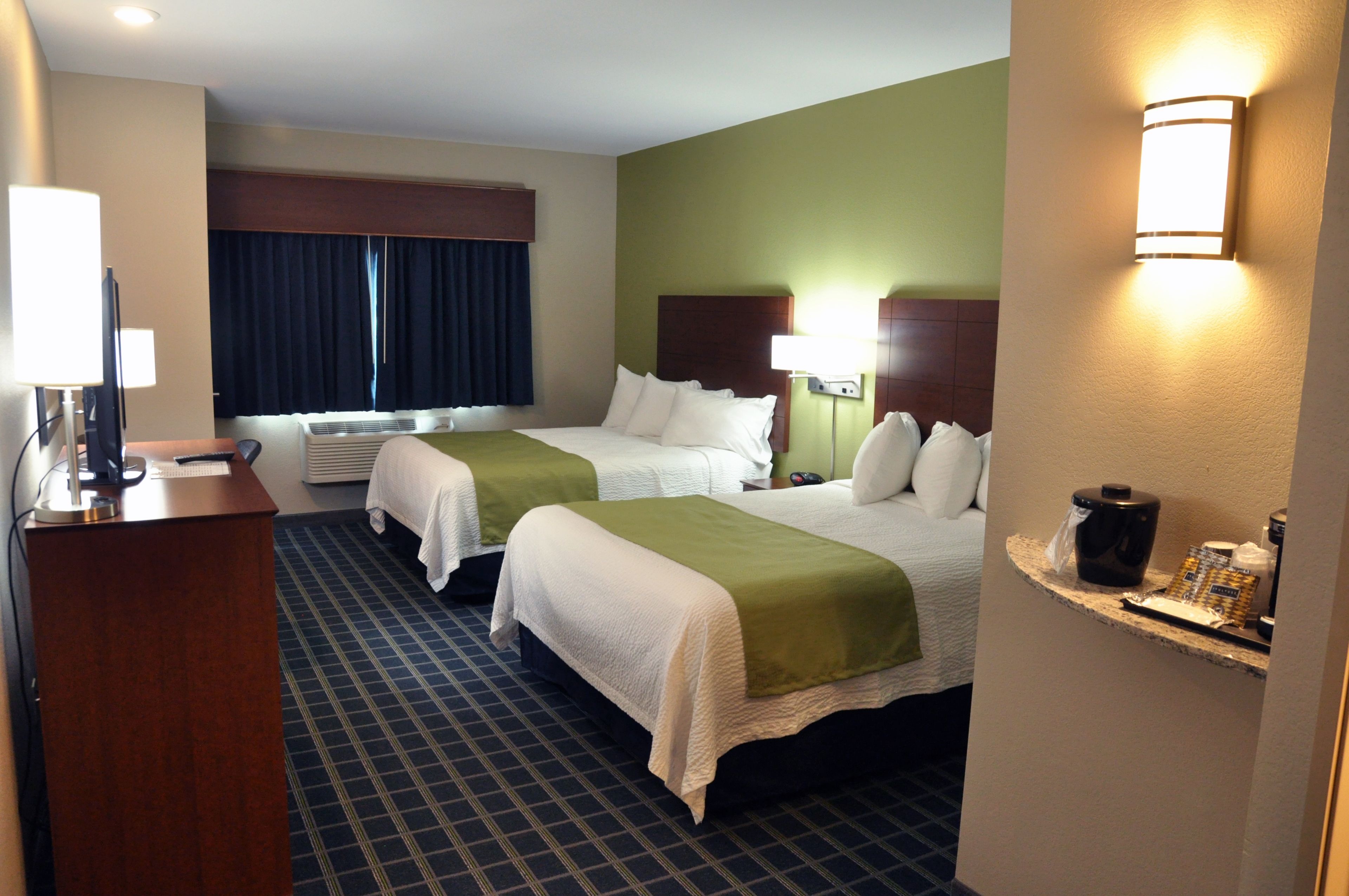 Deluxe Room, 2 Queen Beds | Desk, blackout drapes, cribs/infant beds, rollaway beds