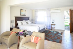 Garden Suite | 高級寢具、房內夾萬、獨特設計、手提電腦工作空間