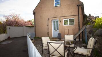 Superior-mökki, jaettu kylpyhuone, näköala pihalle | Ulkopuoli