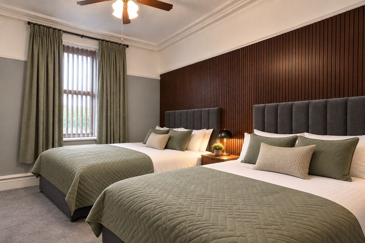 Quadruple Room, Ensuite