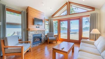 Cottage Superior, 1 letto king con divano letto, vista oceano | Biancheria da letto di alta qualità, insonorizzazione