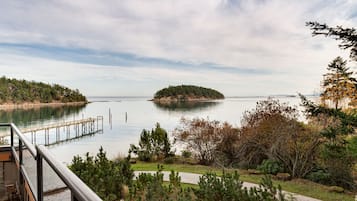 Vila panorâmica, 1 quarto, cozinha, vista para o oceano | Vista do quarto