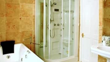 Double or Twin Room, Private Bathroom (SIDE) | Bathroom