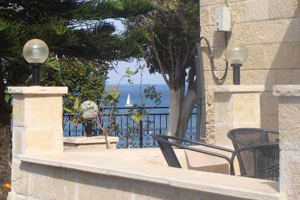 Tamer guest house