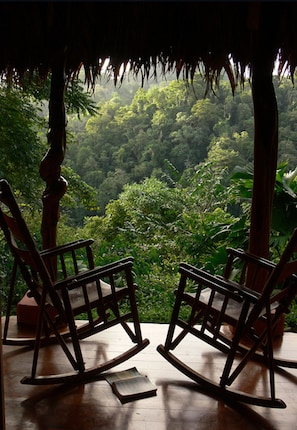 Interior detail - Luna Lodge (Puerto Jiménez)