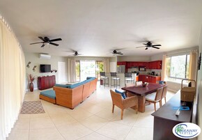 Penthouse | In-room dining