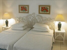 1 bedroom, in-room safe, iron/ironing board, free cribs/infant beds