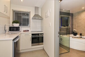 Camera Premium, idromassaggio (Newly Refurbished) | Angolo cottura privato | Frigorifero, bollitore elettrico