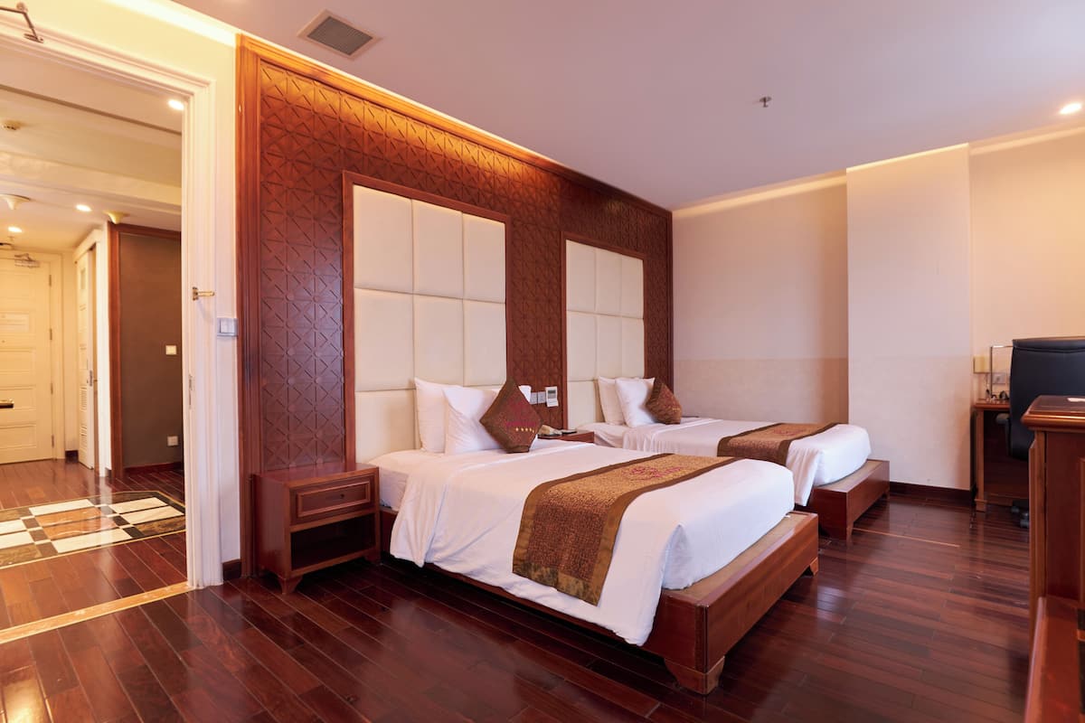 Luxury Apartment, 2 Bedrooms, City View | 1 bedroom, Egyptian cotton sheets, premium bedding, pillowtop beds