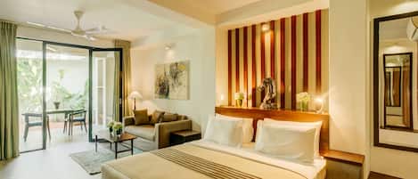 Deluxe Garden King Room