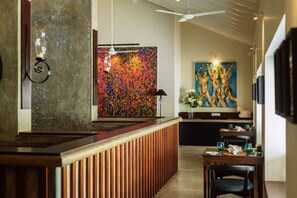 Télévision à écran plat