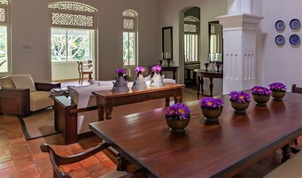 Suite, Garden Area (Walauwwa) (Evening Tea Included) | In-room dining