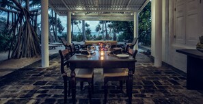 Breakfast, lunch and dinner served - Taru Villas - 906 - Hikkaduwa (Hikkaduwa)