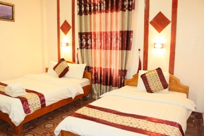 Deluxe Triple Room, Private Balcony, Mountain View | Balcony - Sapa Stunning View Hotel (Sa Pa)