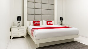 Family Suite | Desk, WiFi (free), bed sheets - Orbit Key Hotel (Krabi)
