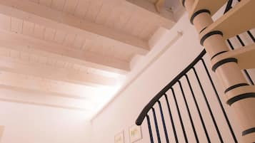 Deluxe Quadruple Room | Premium bedding, desk, free cribs/infant beds, free WiFi