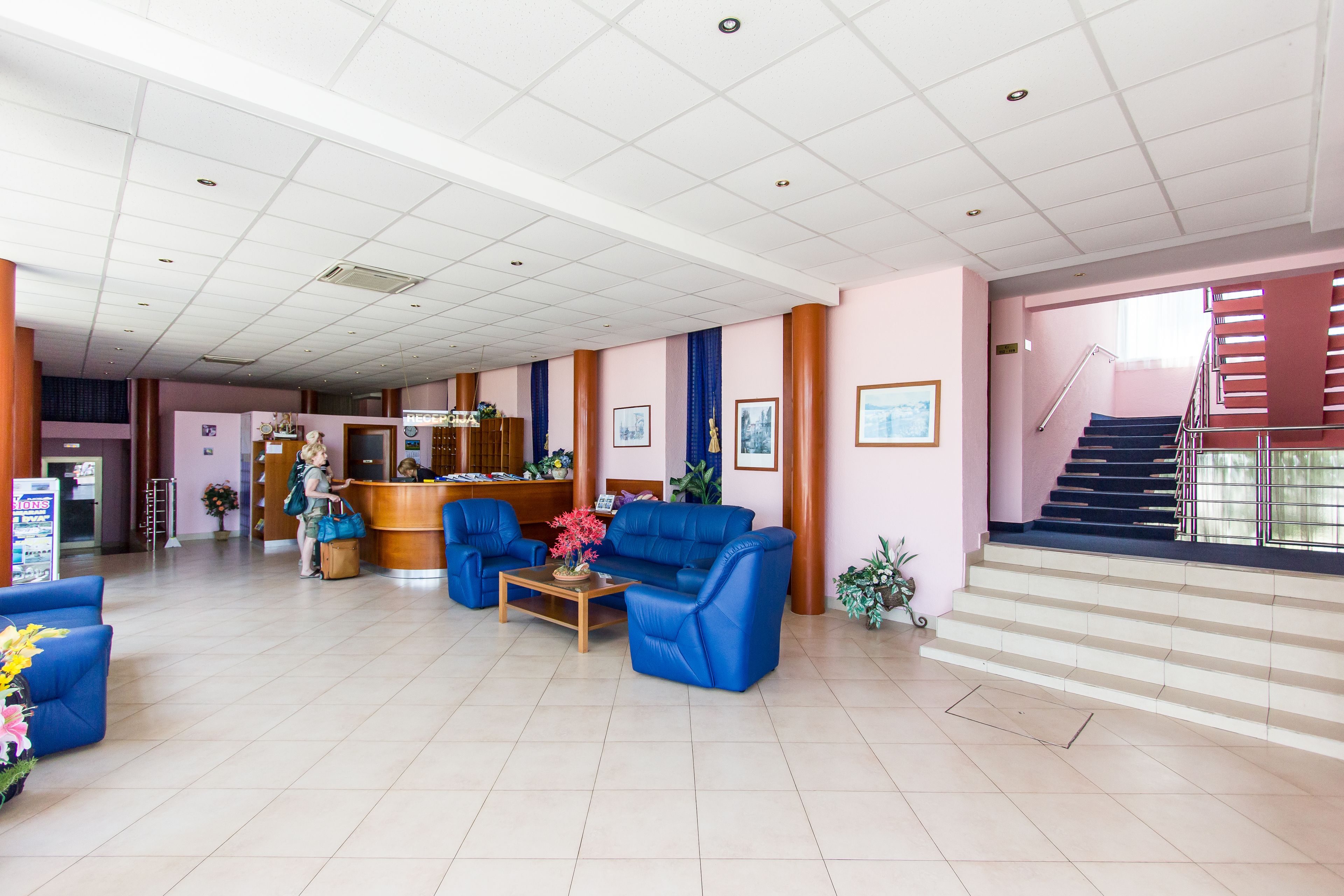 Sala de estar en el lobby