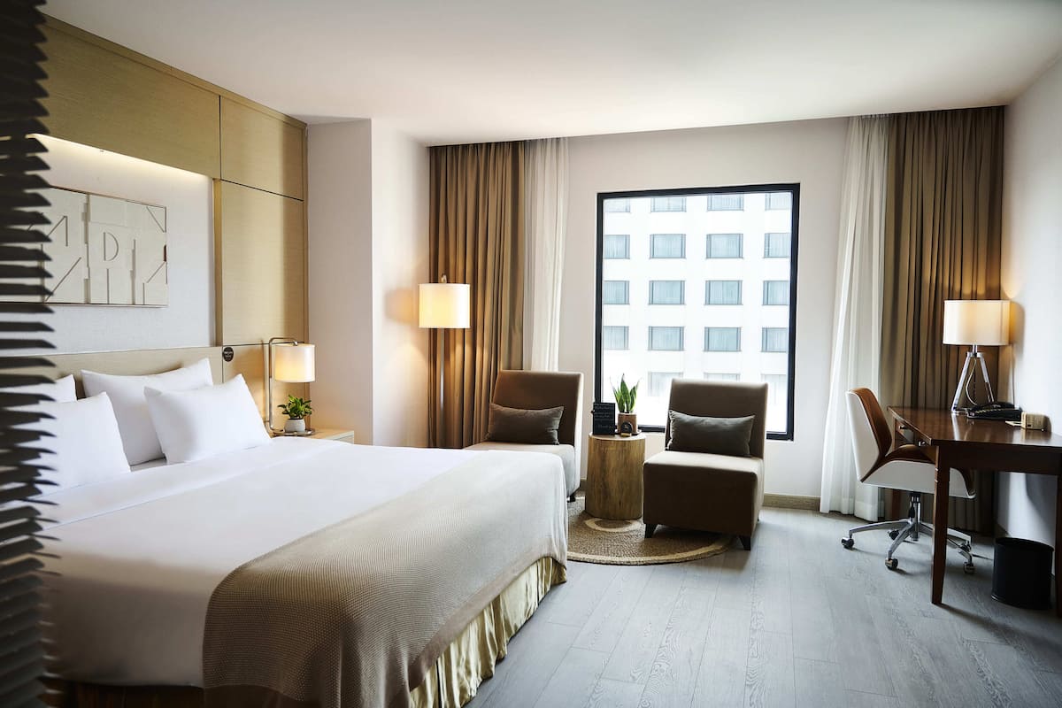 1 bedroom, minibar, in-room safe, desk