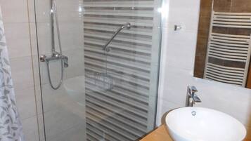 Standard Double Room, Balcony | Bathroom | Shower, free toiletries, hair dryer, towels