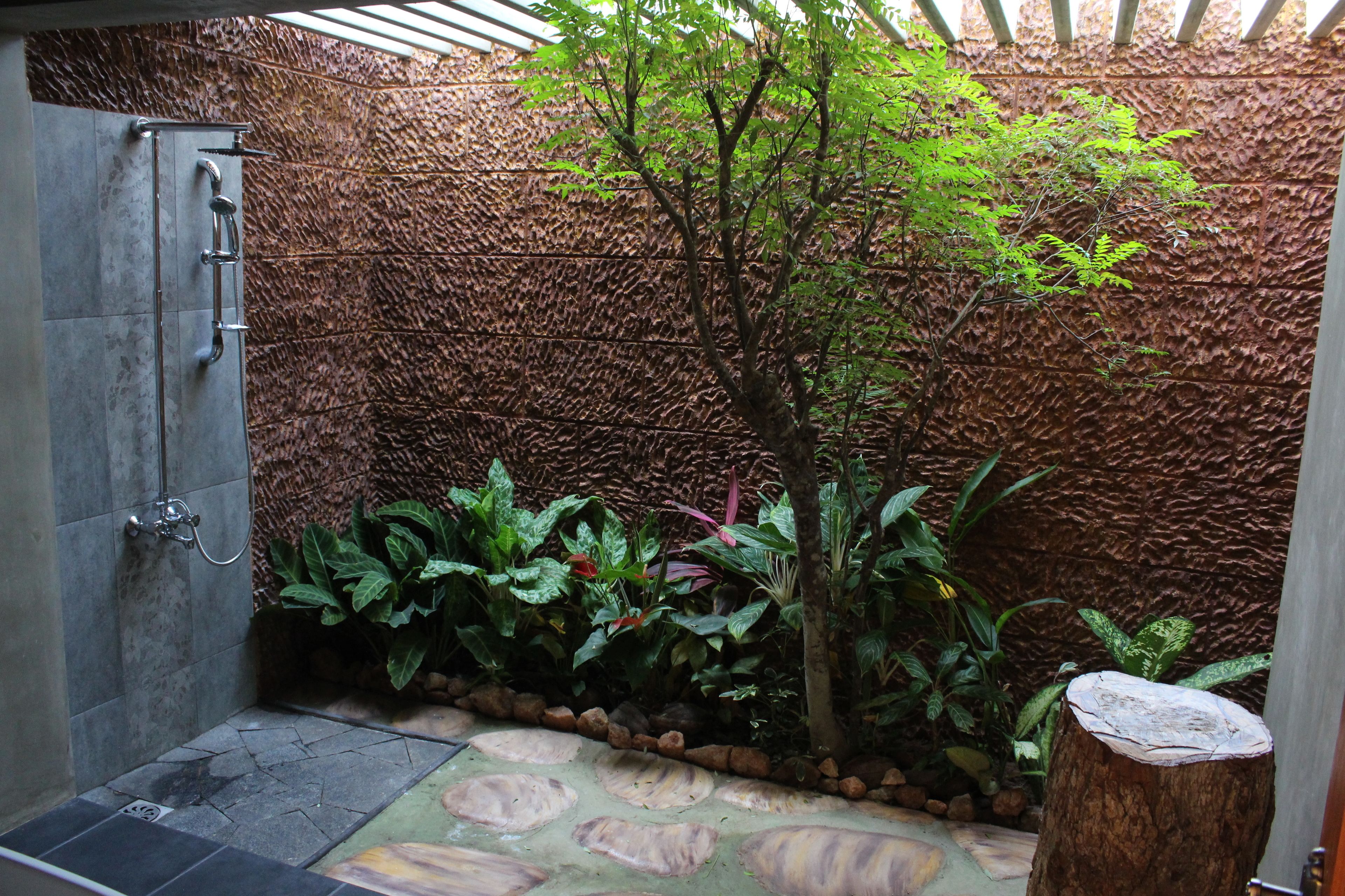 Luxury Villa, Pool Access, Garden View | Bathroom shower