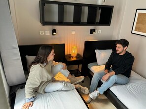 Free WiFi - Onefam Sants (Barcelona)