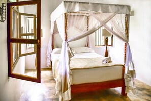 Villa, 2 Bedrooms, Lake View, Lakeside