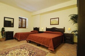 1 bedroom, premium bedding, minibar, bed sheets