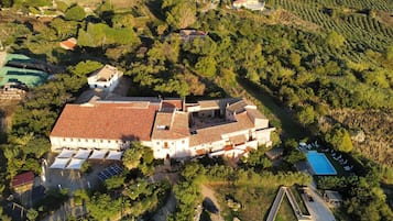 Façana frontal de l'allotjament