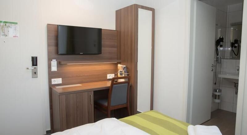 Minibar, in-room safe, desk, soundproofing