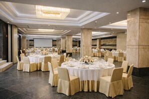 Banquet hall - Hotel O2 Oxygen (Barasat)