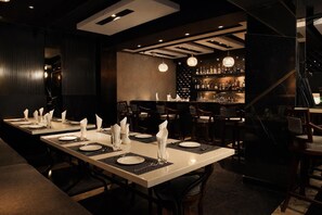 Restaurant - Hotel O2 Oxygen (Barasat)