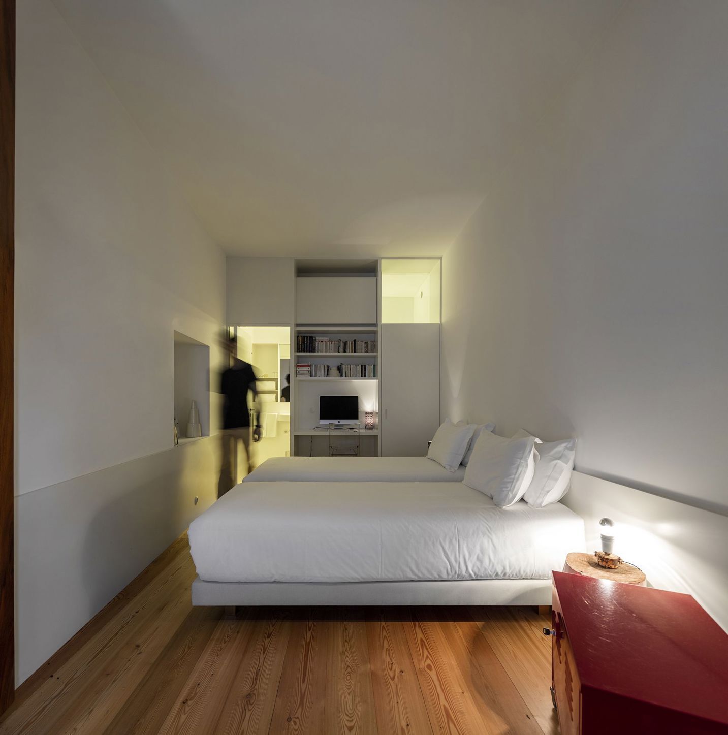 In-room safe, desk, soundproofing, iron/ironing board