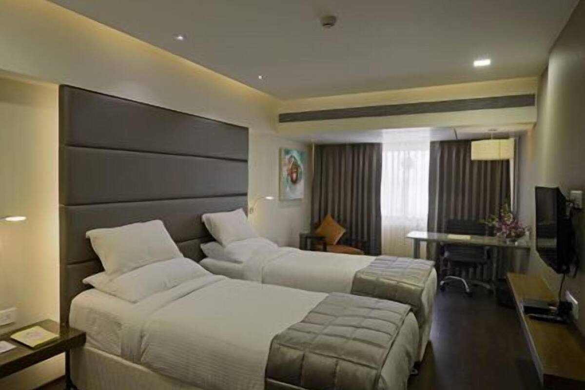 엘리트룸 | 고급 침구, 미니바, 객실 내 금고, 책상